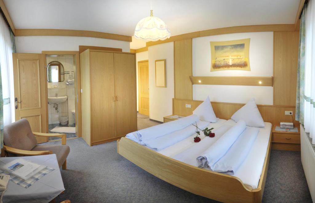 Alpenbad Aparthotel Ramsau am Dachstein Phòng bức ảnh